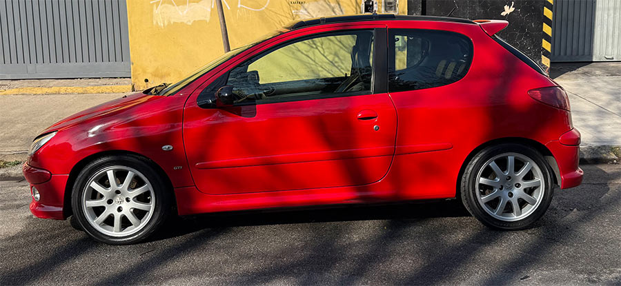 Lateral Peugeot 206 GTI