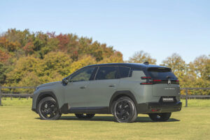 Lateral Citroën C5 Aircross Max 2026