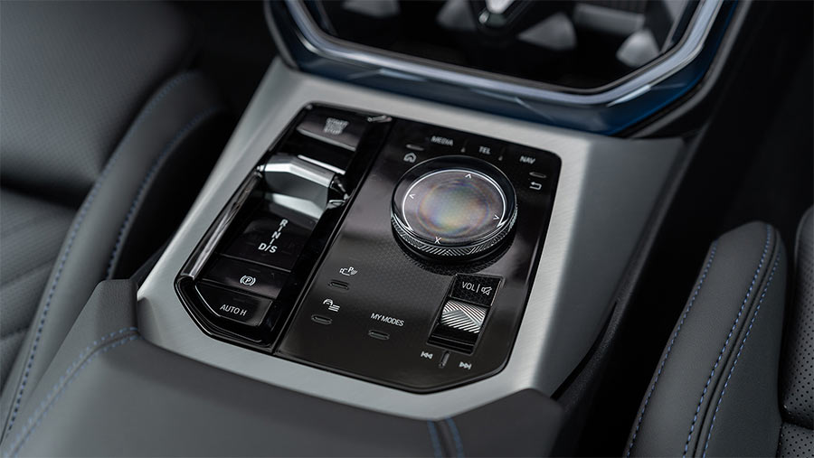 Consola BMW X3 30 xDrive M Sport