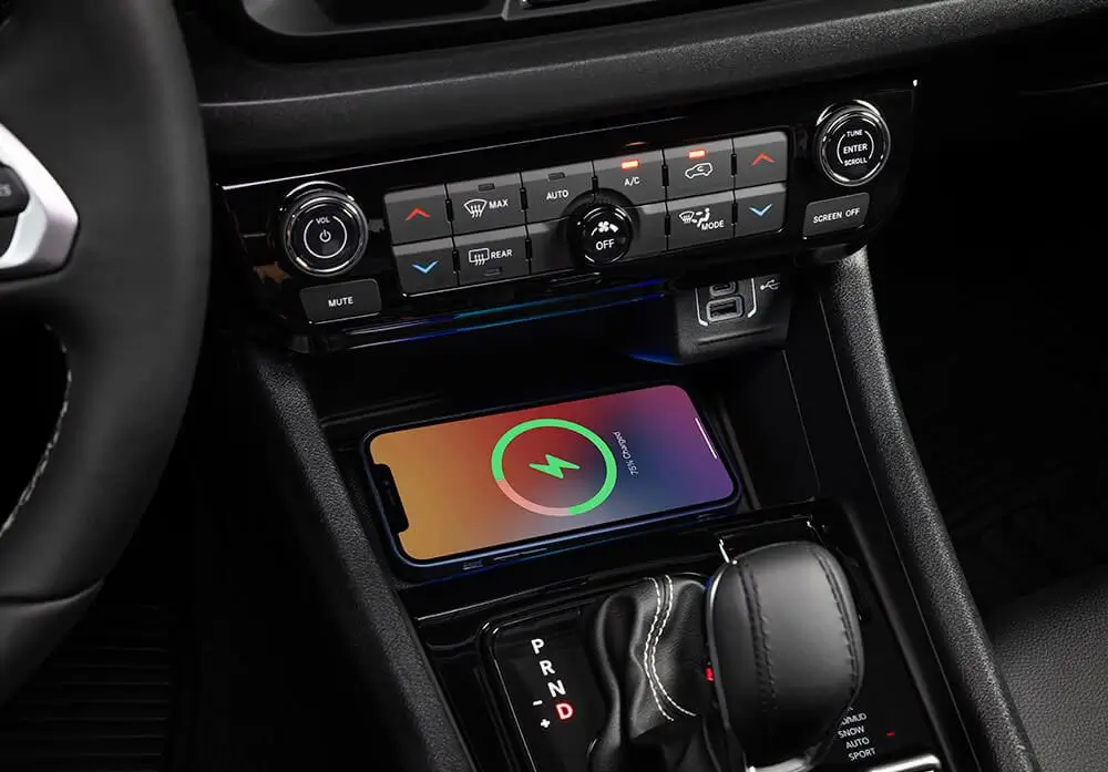 Cargador inalambrico para celulares nuevo Jeep Renegade