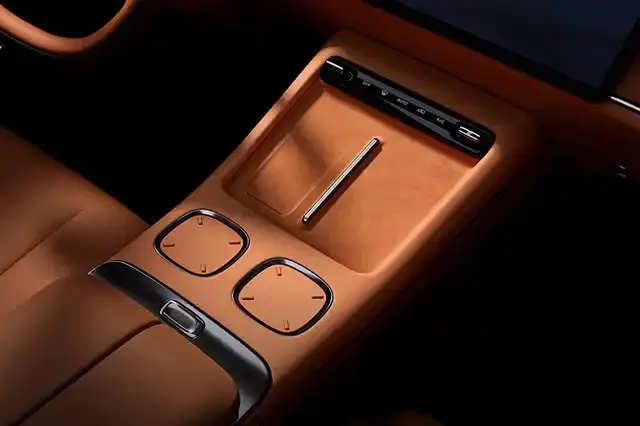 Concola central GAC Motor S7 PHEV