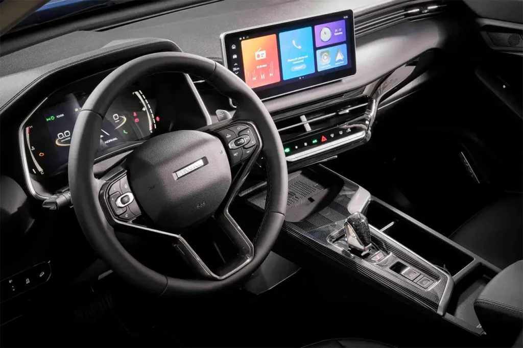 Interior tecnologico y pantallas de los vehiculos Haval en Argentina.