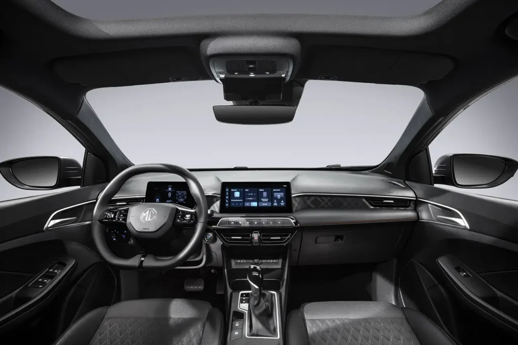 Interior del citicar MG3