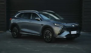 Nuevo SUV híbrido enchufable Kaiyi X7 hibrida de 7 asientos.