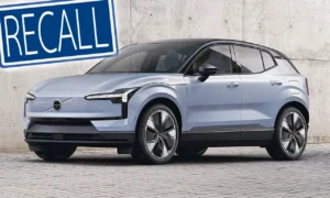 Recall Volvo EX30 en Argentina