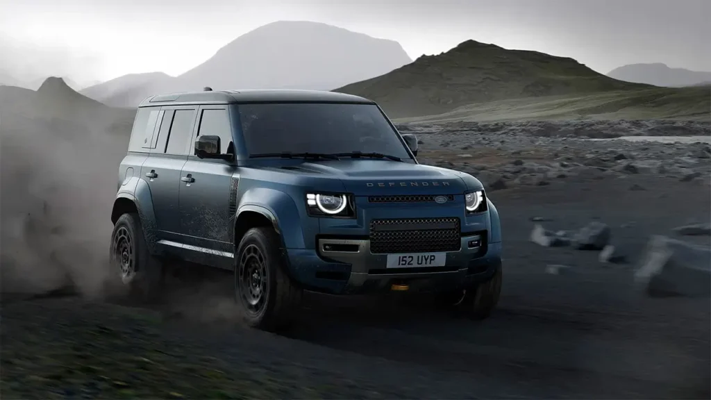 Nueva SUV Land Rover Defender V8 OCTA cara de enojado