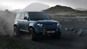 Nueva SUV Land Rover Defender V8 OCTA cara de enojado