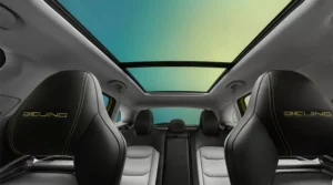 Techo panoramico SUV compacto BAIC X55 Hibrido 2026