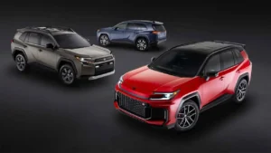 Los tres modelos del nuevo Toyota RAV4 hibrido 2026 (HEV, PHEV y PHEV GRSport)