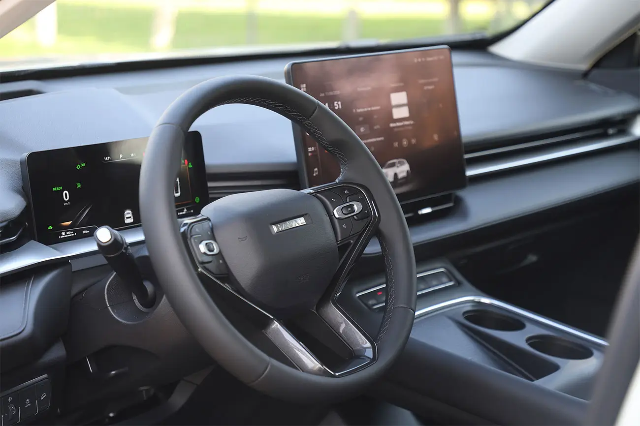 Volante y multimedia Haval H6 Pro HEV