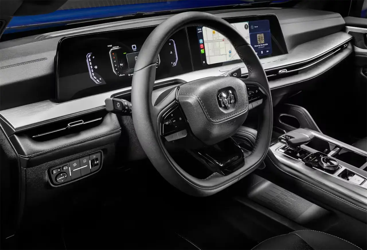 Tablero y volante Ram Dakota