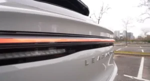 Vista trasera Leapmotor C10