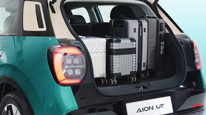 Baul GAC Aion UT eléctrico