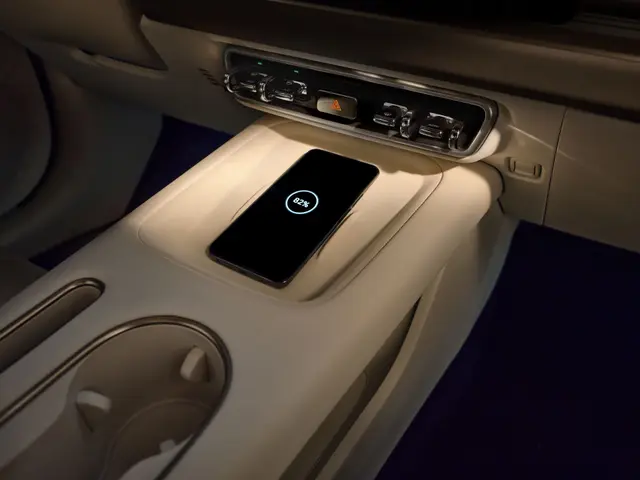 interface digital GWM ORA 5 HEV