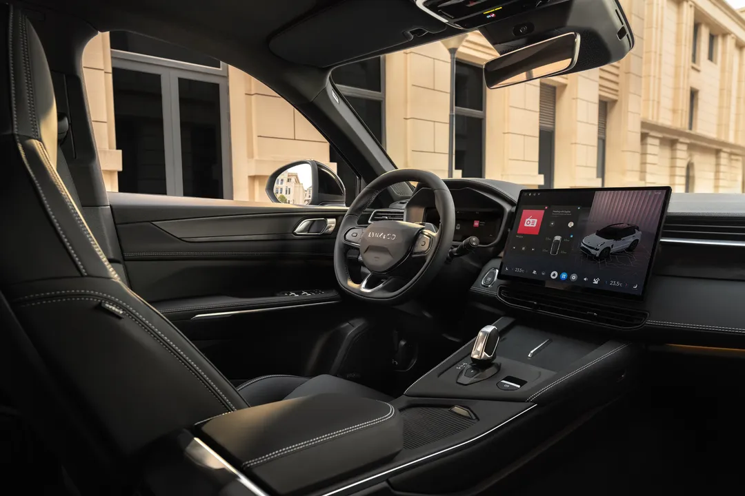 Interior Lynk & Co 01 PHEV