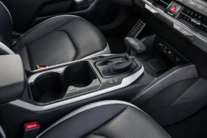 Consola central Kia K4 Hach