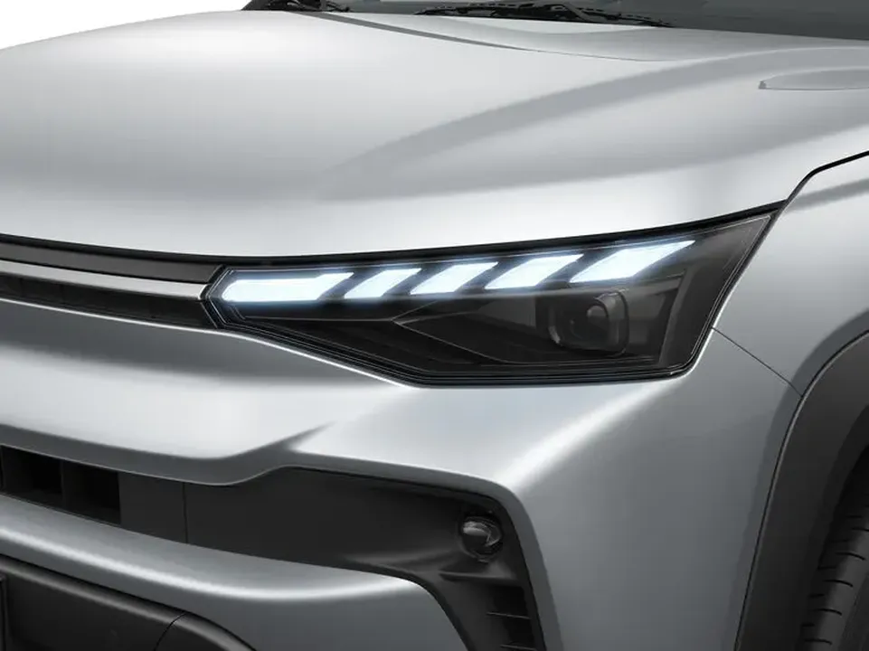 Luces delanteras led Suzuki Across Hybrid 2026