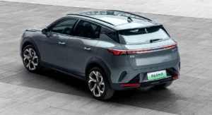 Lynk & Co 06 hibrido