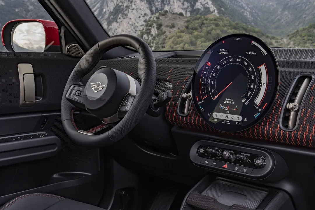 Interior Mini JCW Countryman All4 2026