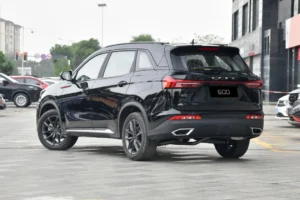 Vista lateral SUV DFSK Glory 600