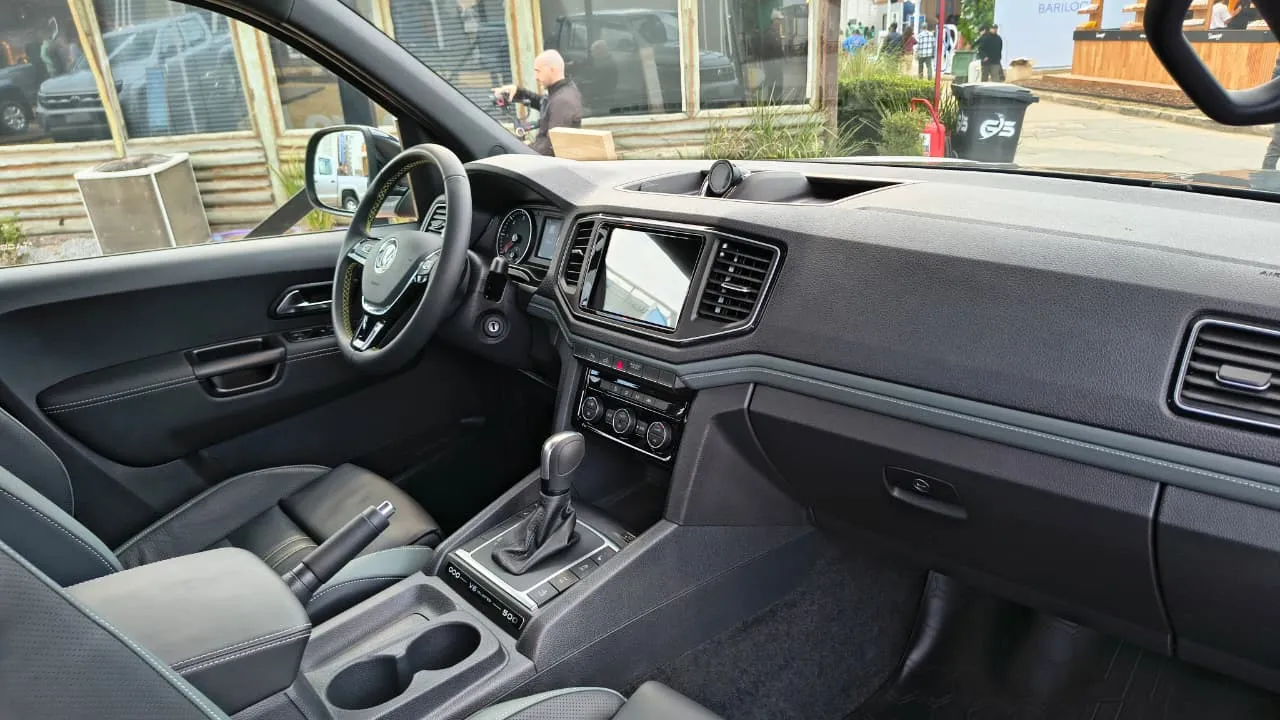 Interior Volkwagen Amarok Limited