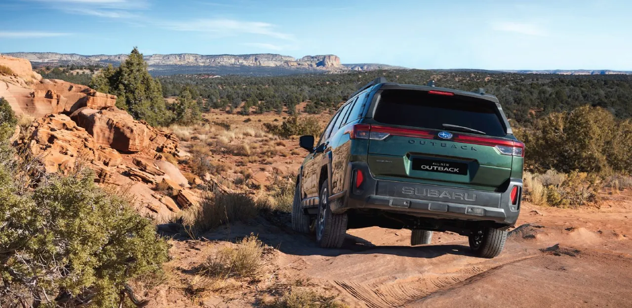 Vista trasera Nuevo Subaru Outback 2026