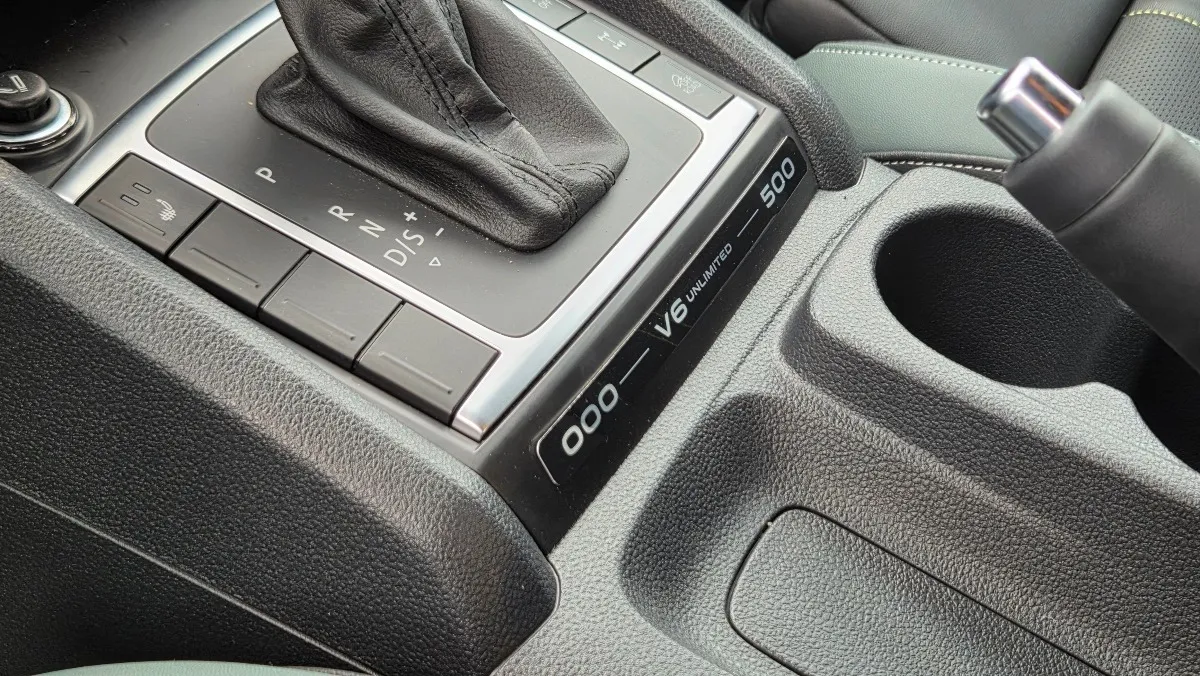 Placa identificatoria de la nueva Volkwagen Amarok Limited