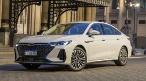 Cherry Arrizo 8 CSH PHEV