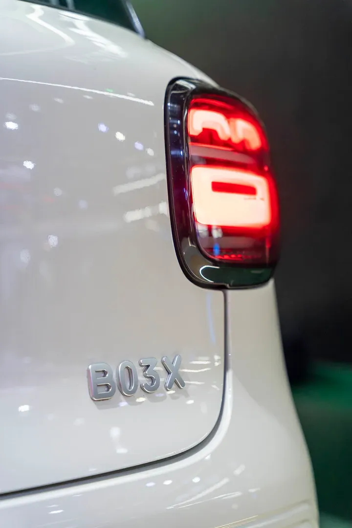 Luces traceras Leapmotor B03X
